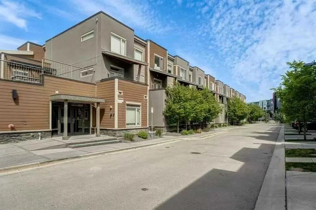 216 10 Westpark Link Sw, Calgary