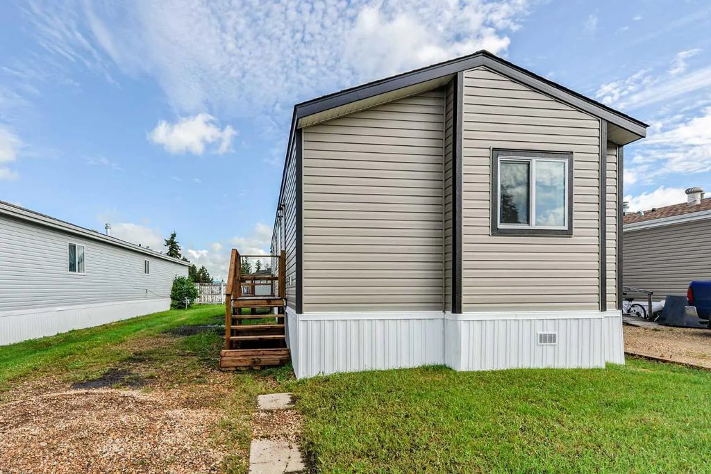 #77 4802 54 Avenue , Camrose