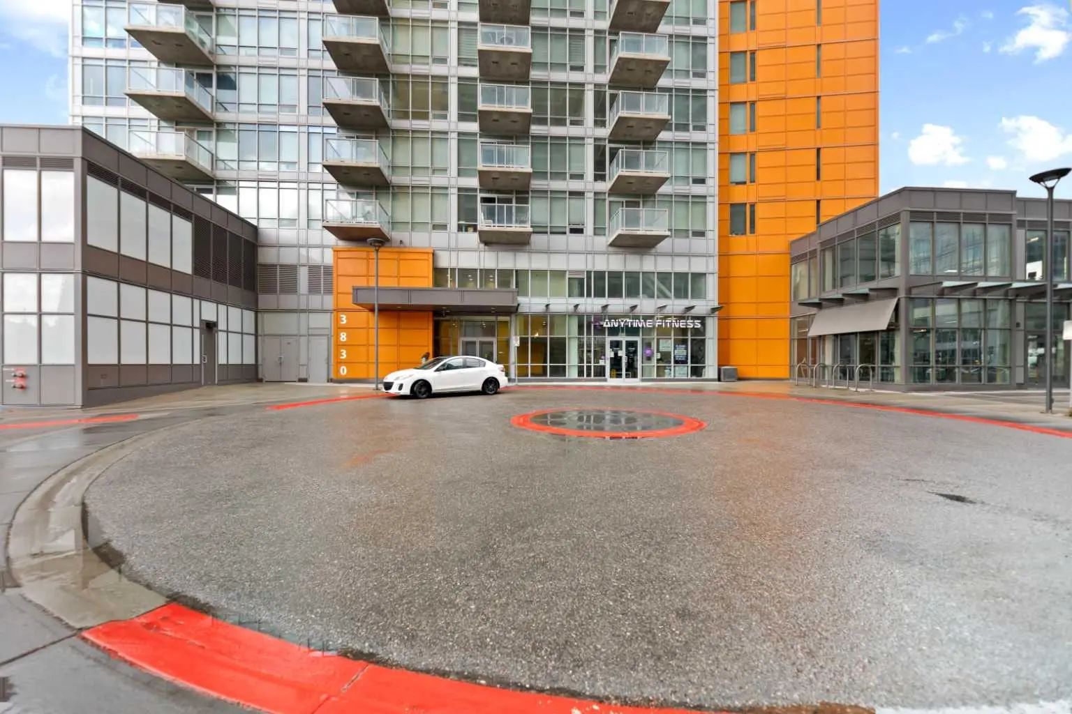 211 3830 Brentwood Road Northwest, Calgary – Residential Apartment Listing Photo 3