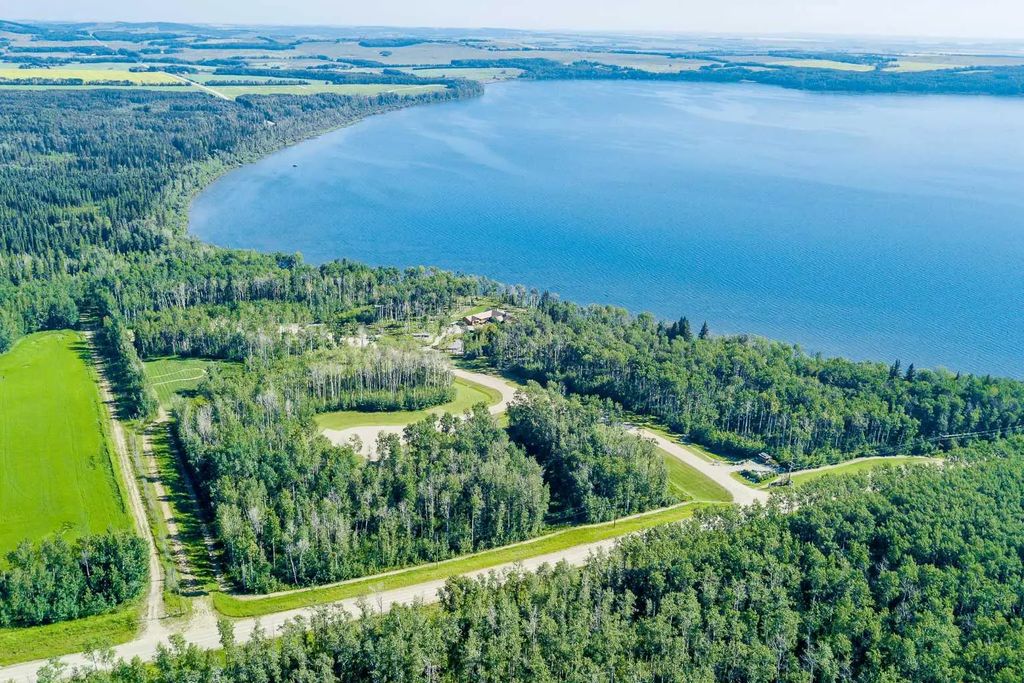 48 Eagle Drive , Rural Lacombe County