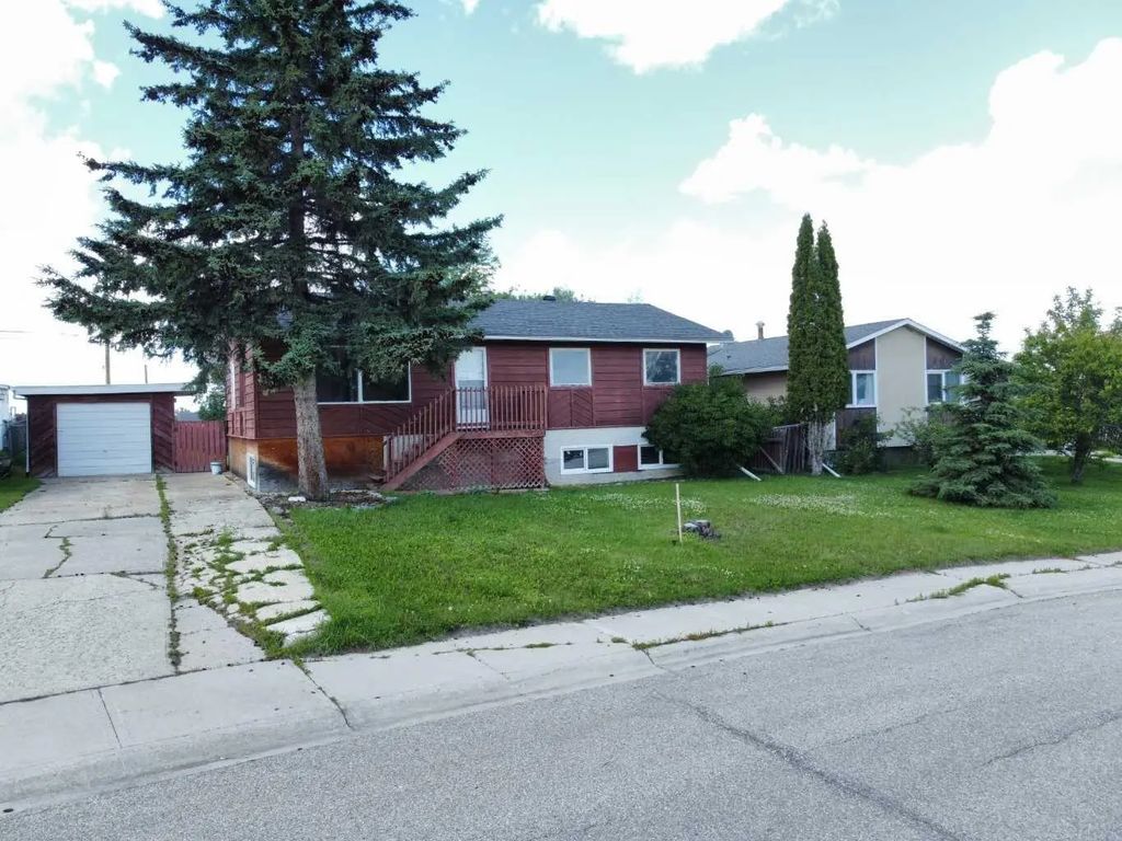 410 7 Street , Fox Creek