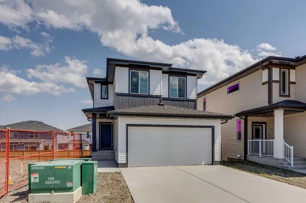 28 Southborough Bay , Cochrane