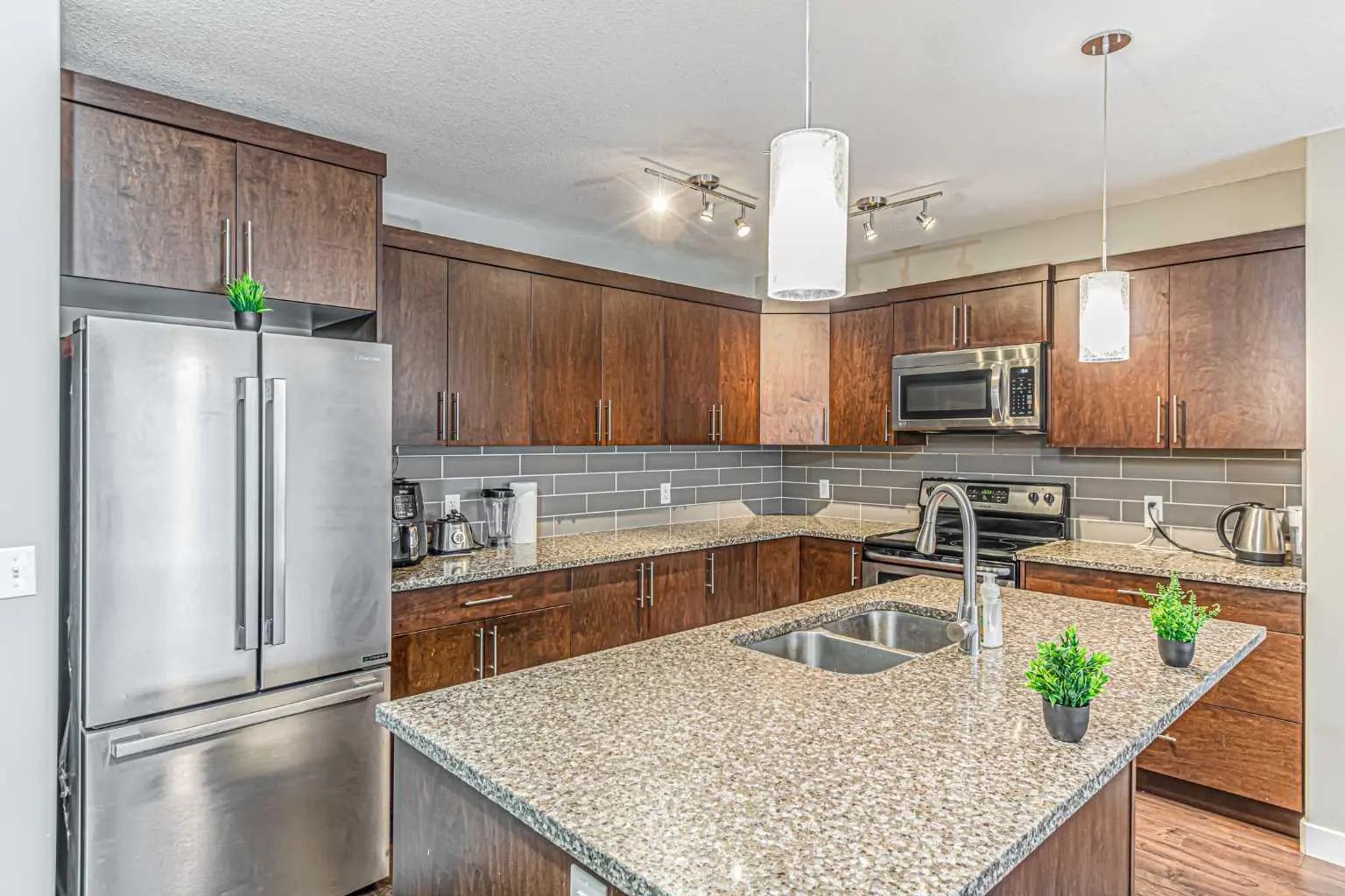 535 Redstone View Northeast, Calgary – Residential Row/Townhouse Listing Photo 11