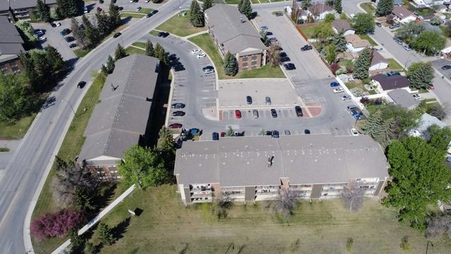 311 401 Columbia Boulevard W, Lethbridge