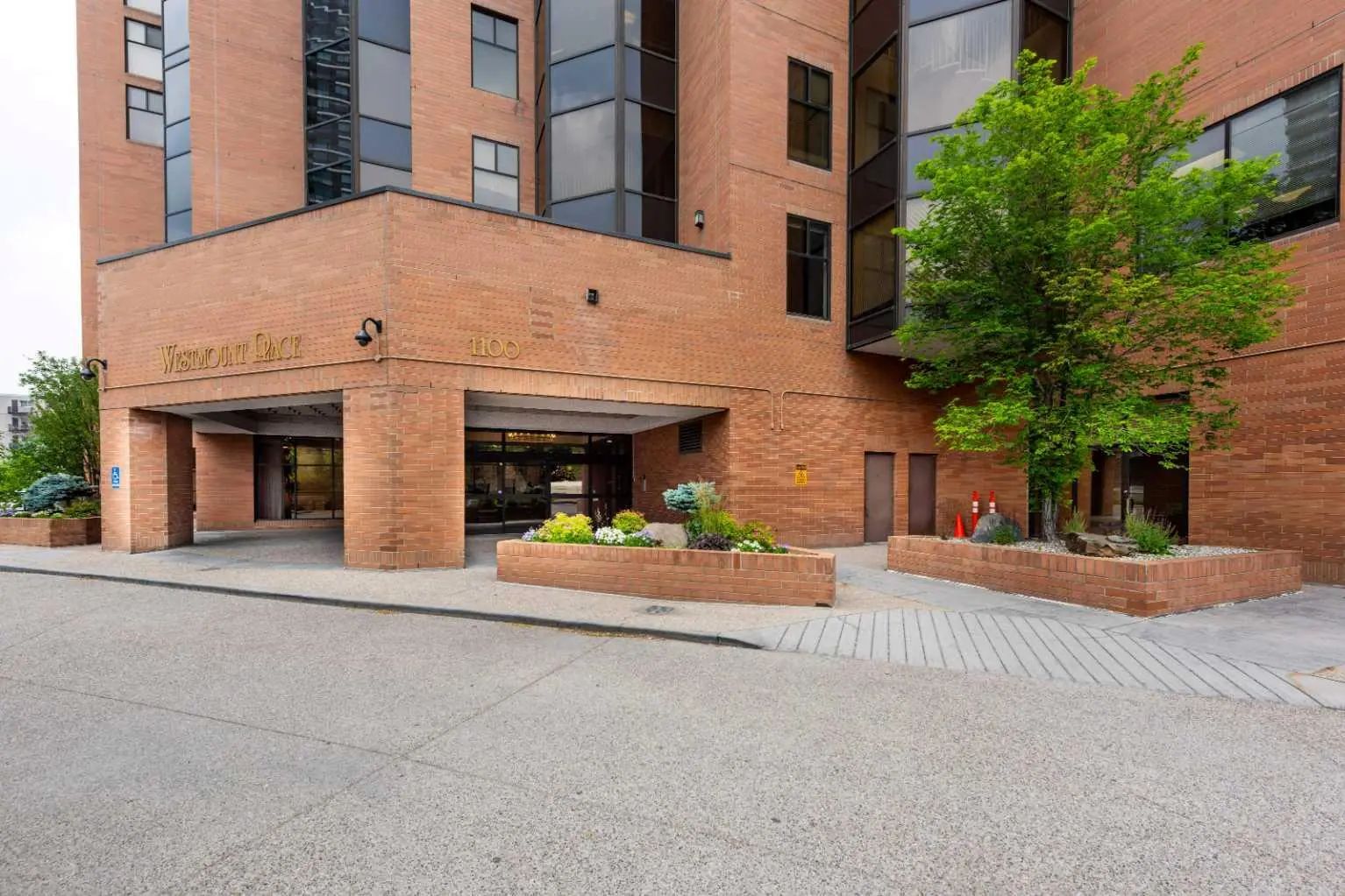 1502 1100 8 Avenue Southwest, Calgary – Residential Apartment Listing Photo 3