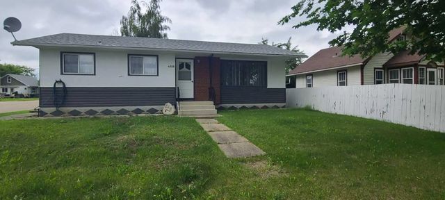 4820 53 Avenue , Grimshaw