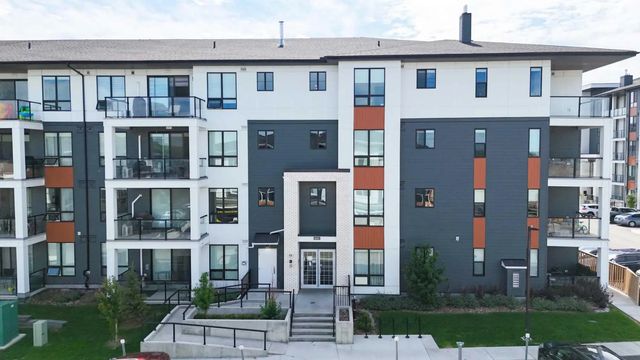 4307 15 Sage Meadows Landing Nw, Calgary