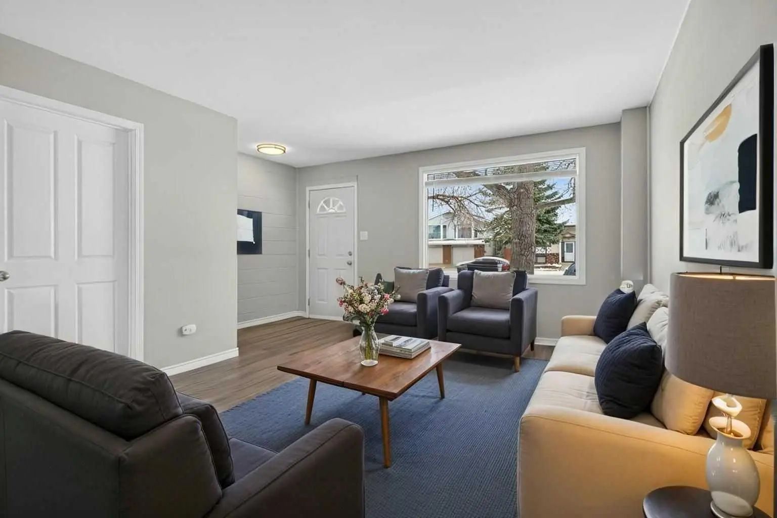303 2211 19 Street Northeast, Calgary – Residential Row/Townhouse Listing Photo 4