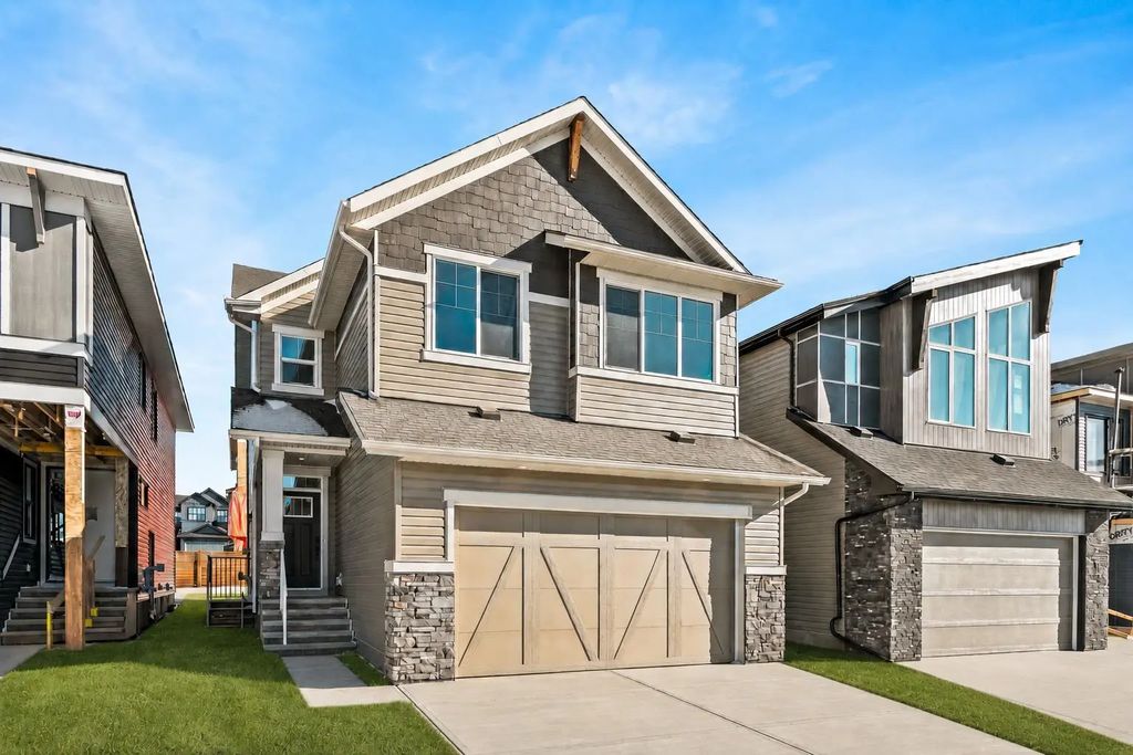 167 Lucas Gardens Nw, Calgary
