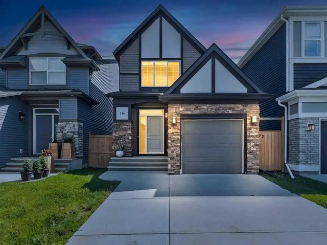 556 Belmont Heath Sw, Calgary