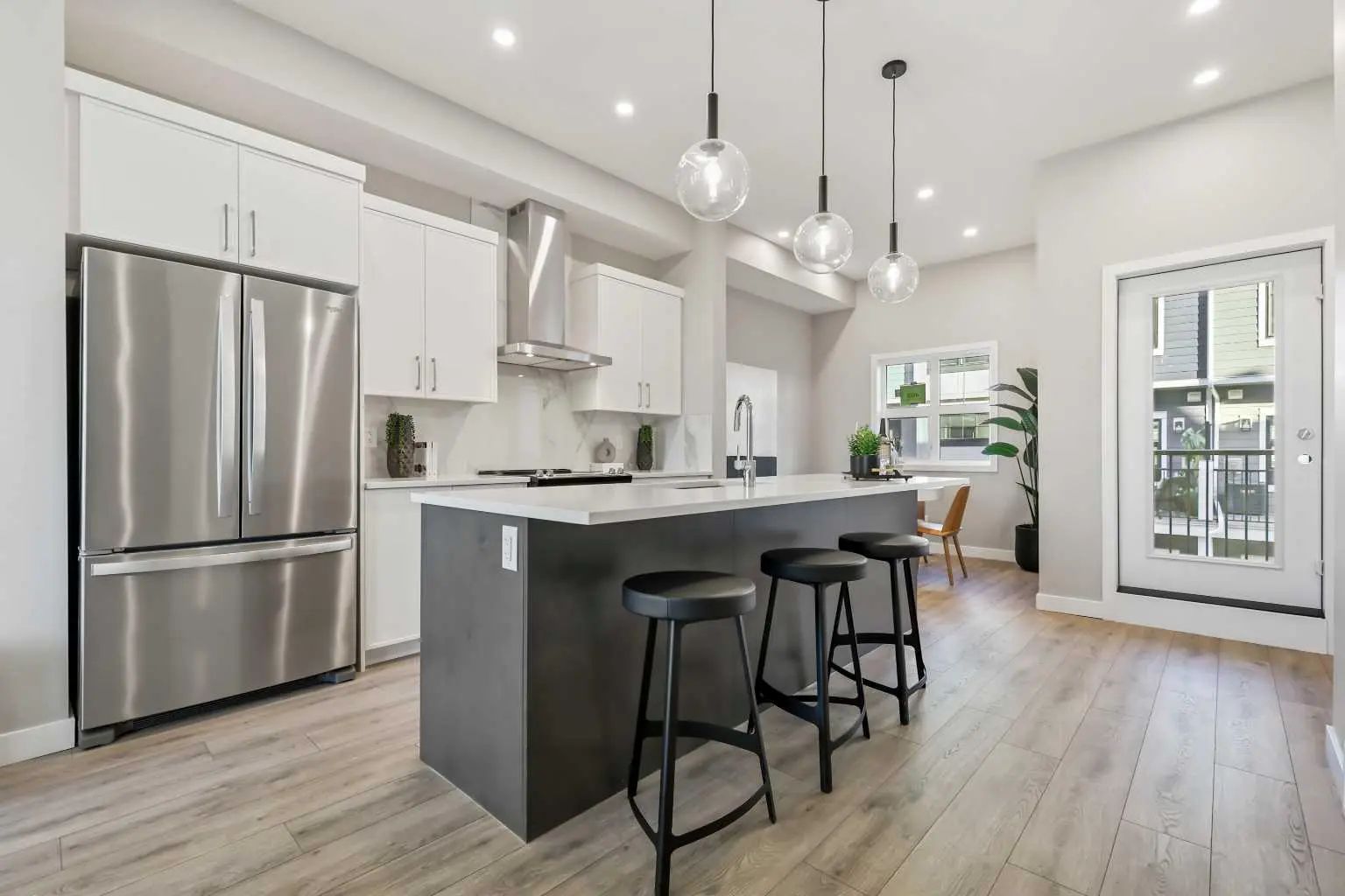 402 185 Mahogany Gardens Southeast, Calgary – Residential Row/Townhouse Listing Photo 4