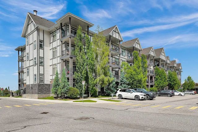 305 6703 New Brighton Avenue Se, Calgary