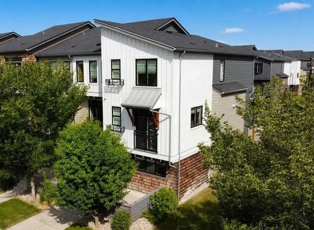 349 Walden Drive Se, Calgary