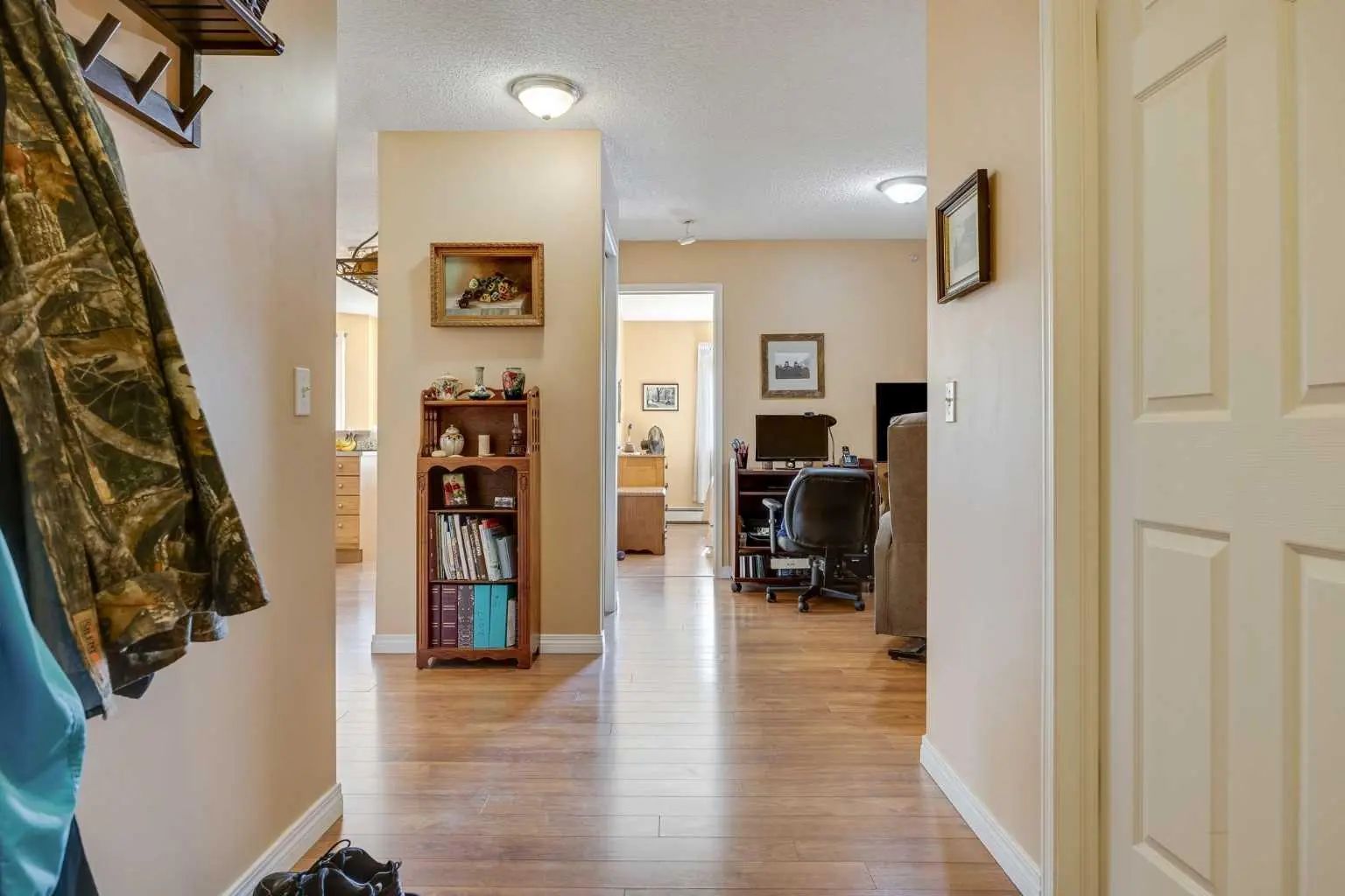 1314 950 Arbour Lake Road Northwest, Calgary – Residential Apartment Listing Photo 3