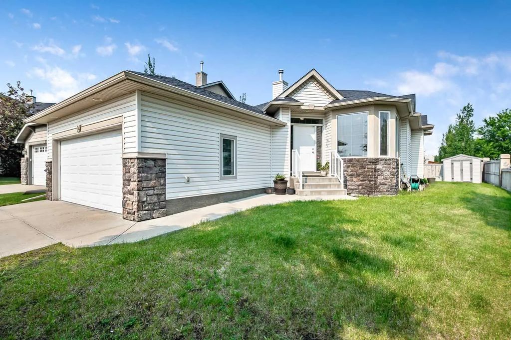 14 Cimarron Park Cove , Okotoks