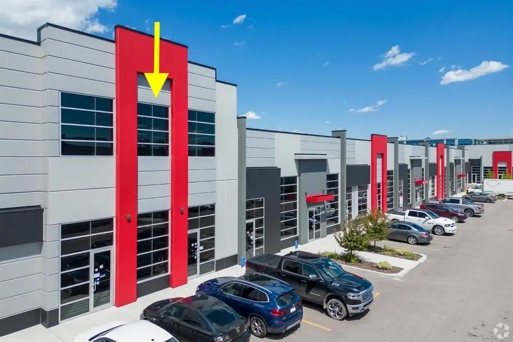 3235 6520 36 Street Northeast, Calgary – Commercial Industrial Listing Photo 2