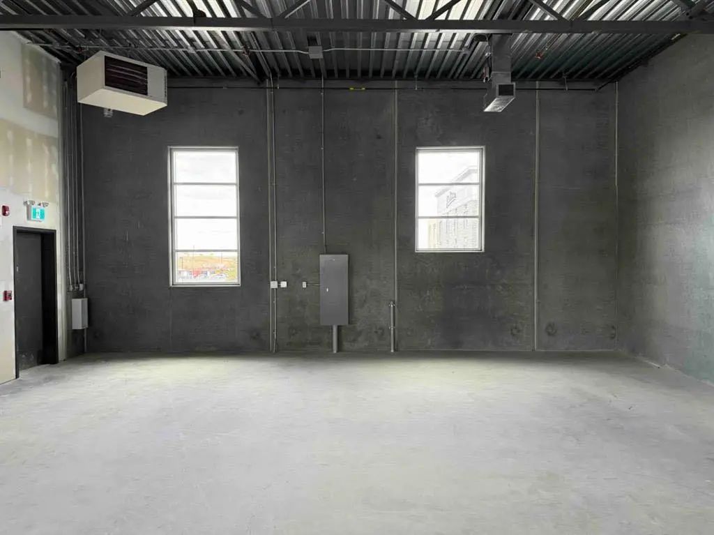 3235 6520 36 Street Northeast, Calgary – Commercial Industrial Listing Photo 5
