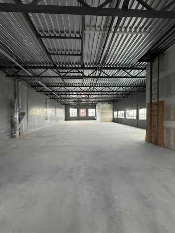 3235 6520 36 Street Northeast, Calgary – Commercial Industrial Listing Photo 6