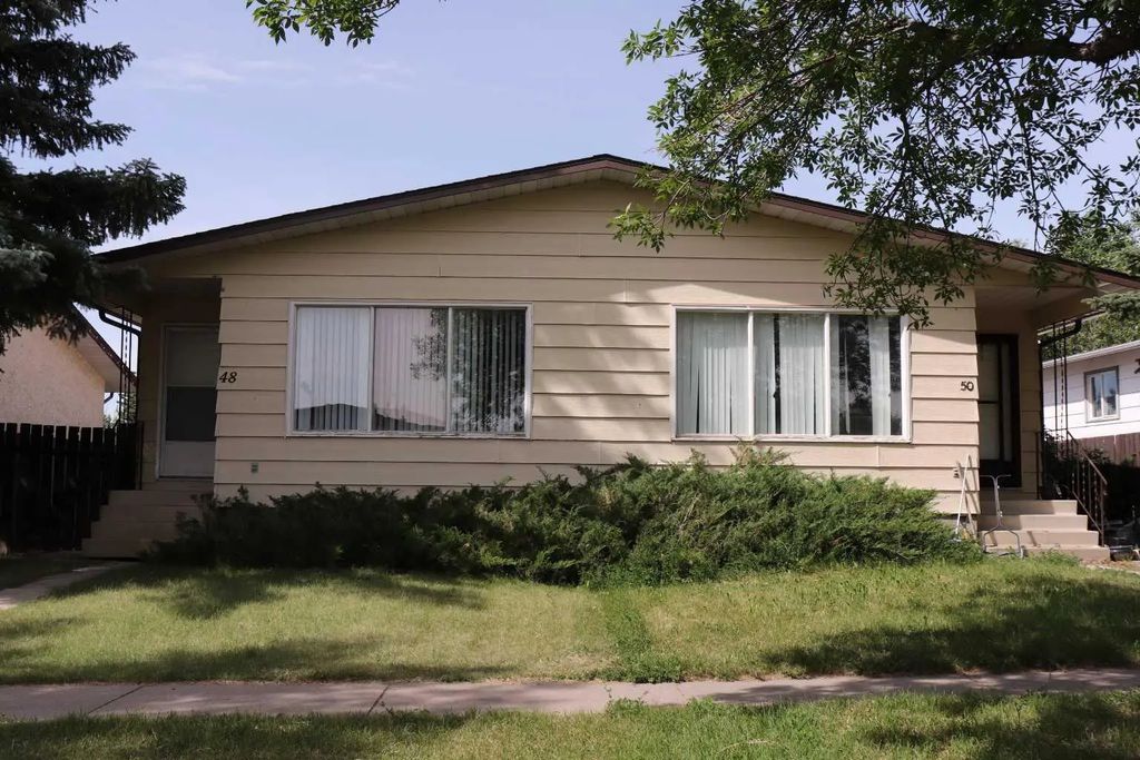 48 And 50 Jerry Potts Boulevard W, Lethbridge