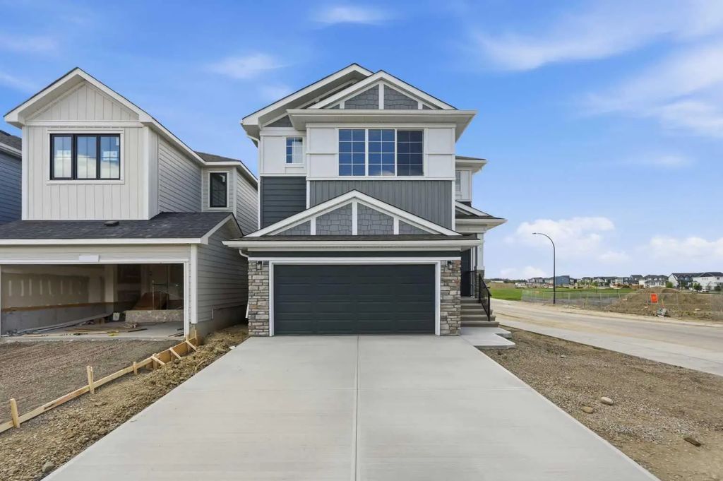 7 Verdure Gate Sw, Calgary