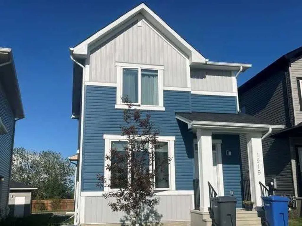 1919 Mccaskill Drive , Crossfield