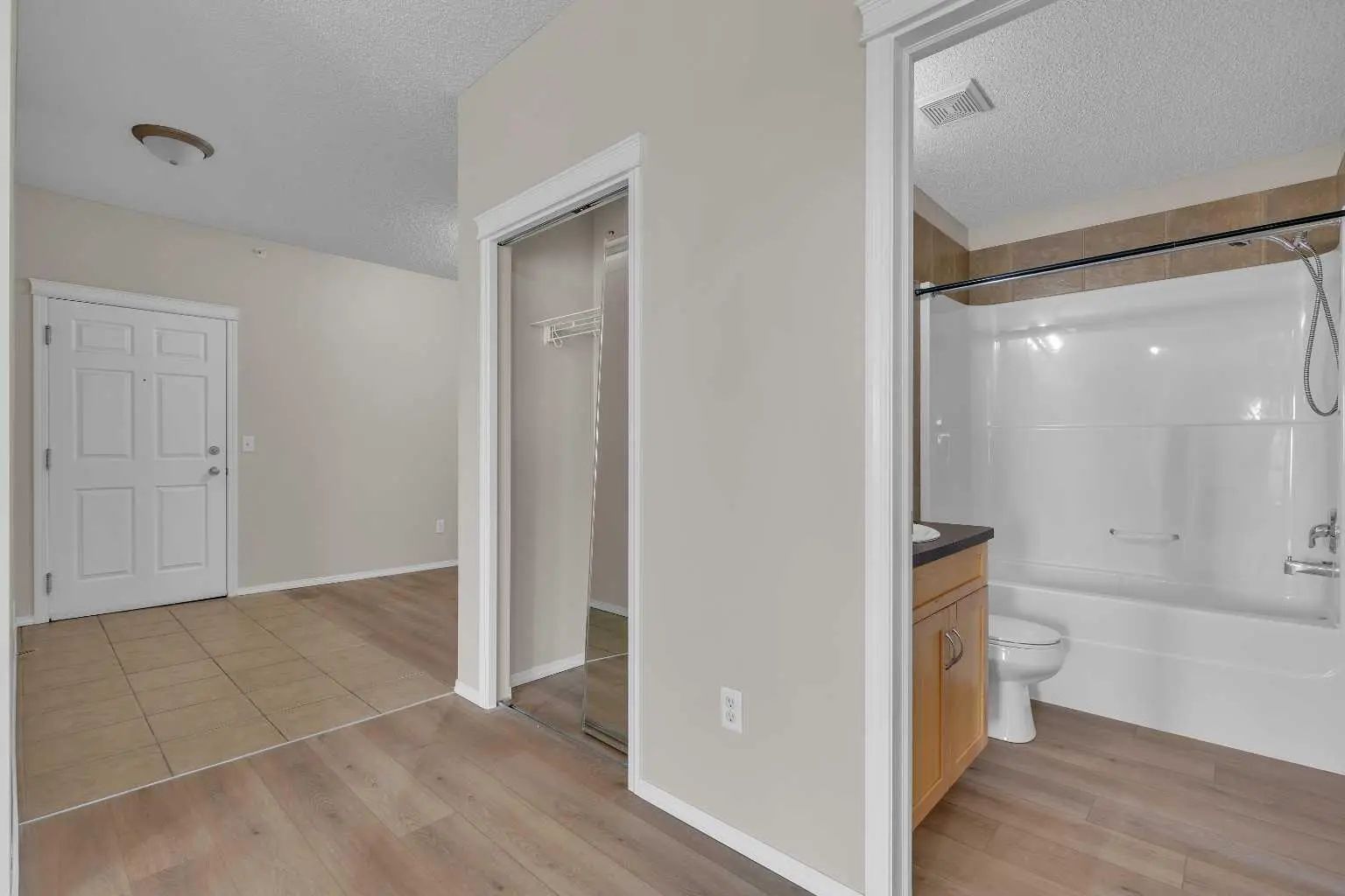 6307 70 Panamount Drive Northwest, Calgary – Residential Apartment Listing Photo 9
