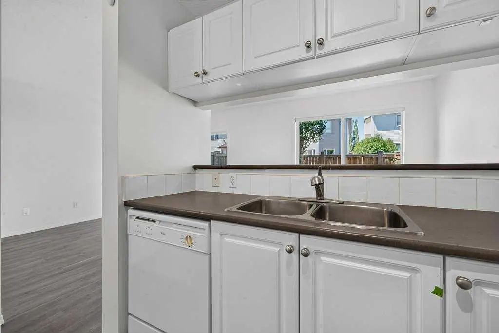 39 Citadel Point Northwest, Calgary – Residential Row/Townhouse Listing Photo 12