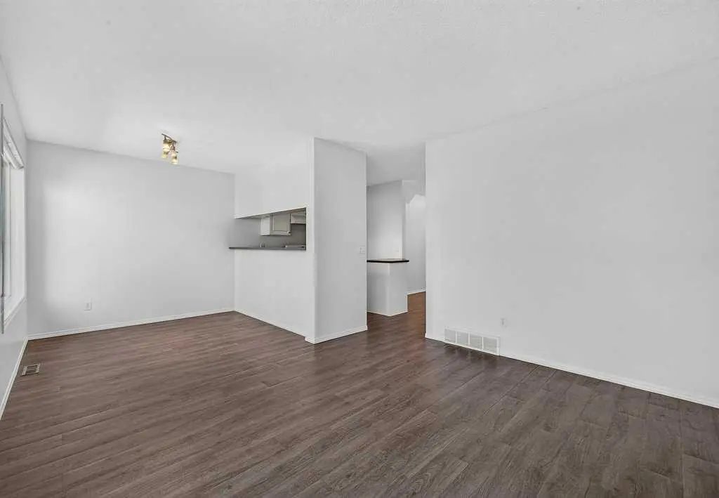 39 Citadel Point Northwest, Calgary – Residential Row/Townhouse Listing Photo 19