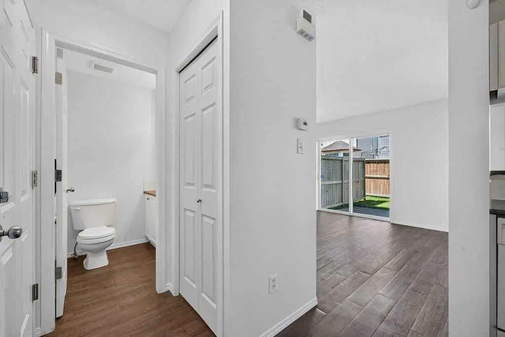 39 Citadel Point Northwest, Calgary – Residential Row/Townhouse Listing Photo 5