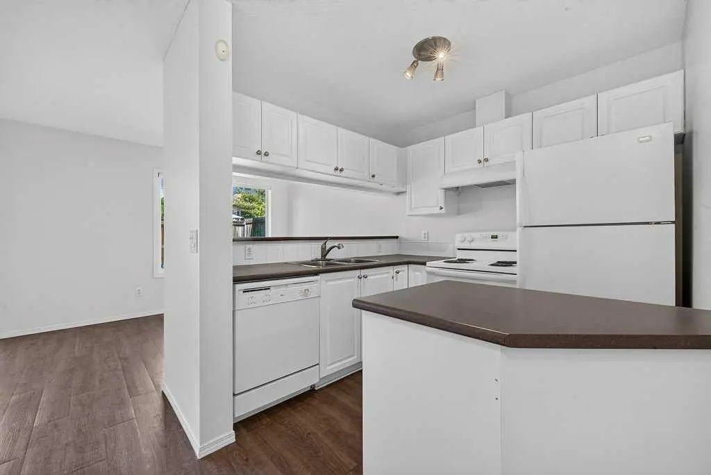 39 Citadel Point Northwest, Calgary – Residential Row/Townhouse Listing Photo 7