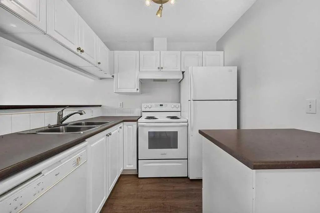 39 Citadel Point Northwest, Calgary – Residential Row/Townhouse Listing Photo 8