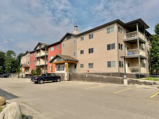 305 109 Seabolt Drive , Hinton