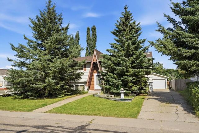 4420 57 Avenue , Innisfail