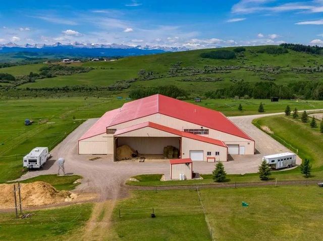 482074 144 Street W, Rural Foothills County