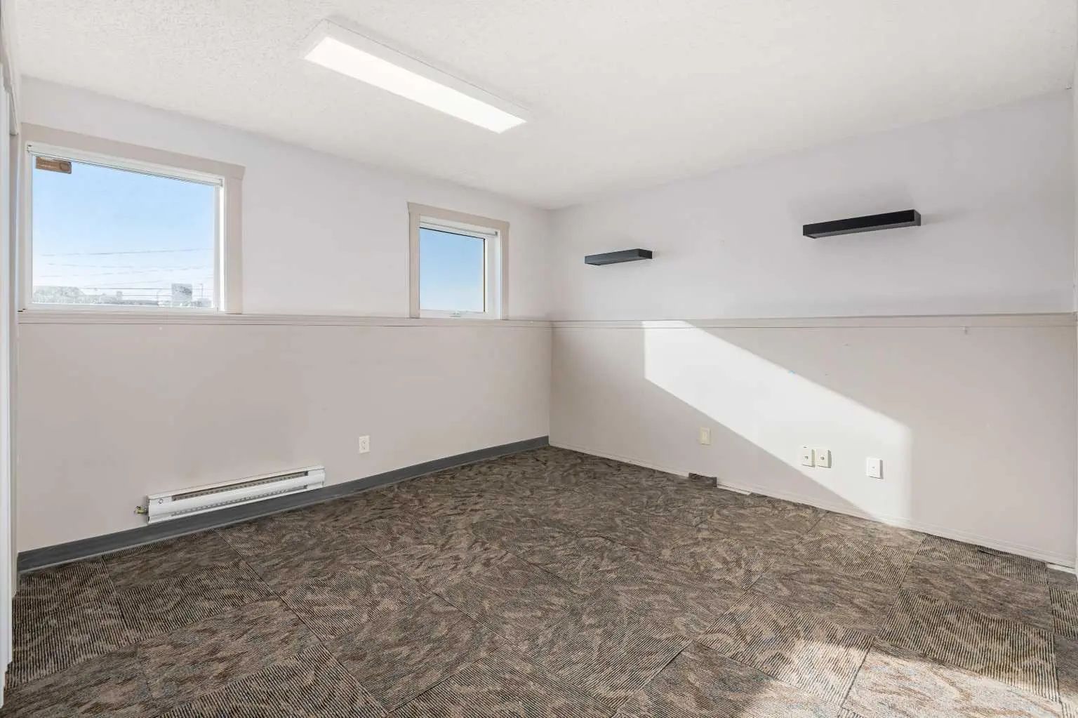 101 117 East Lake Crescent Northeast, Airdrie – Commercial Mixed Use Listing Photo 22