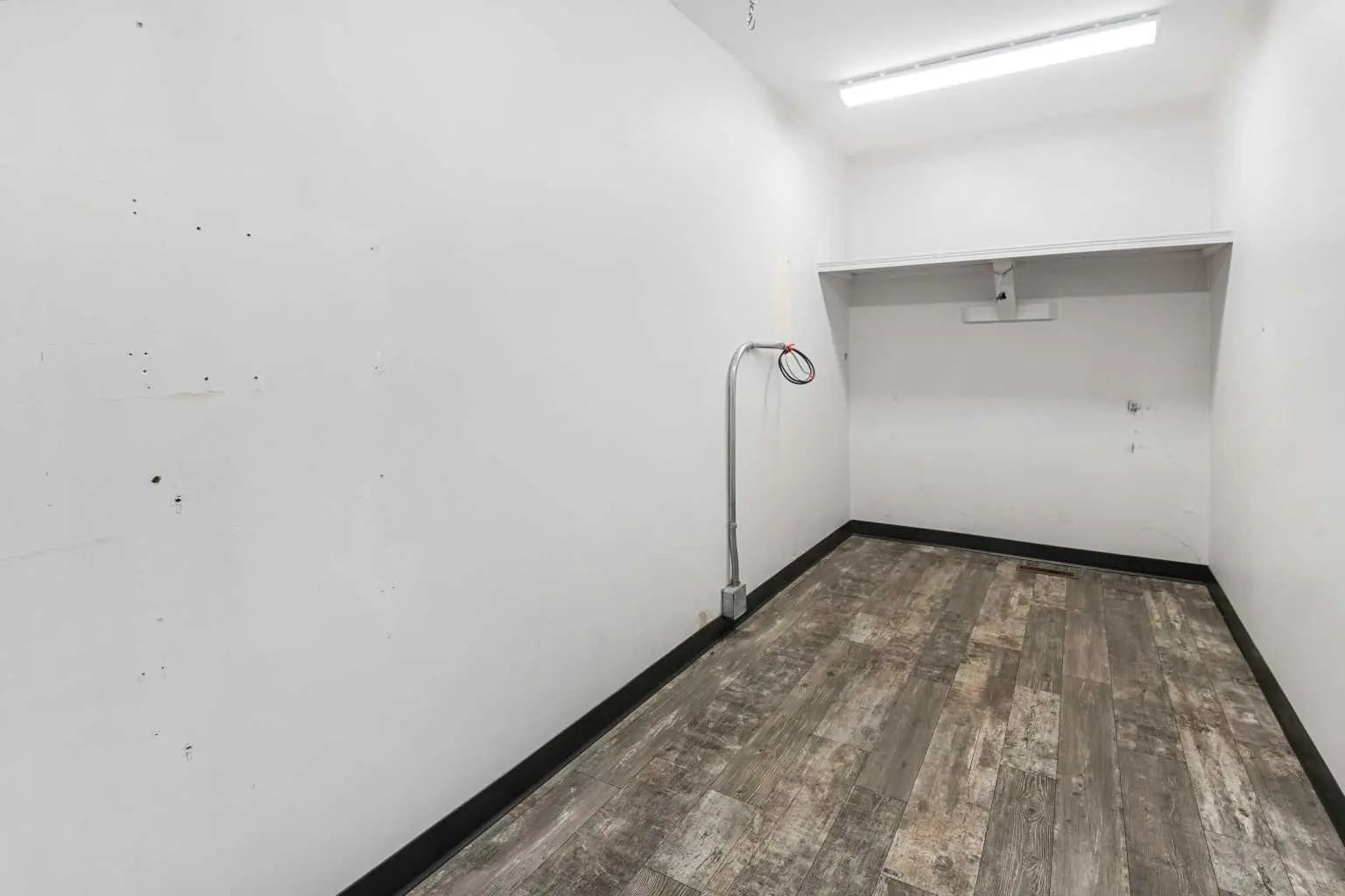 101 117 East Lake Crescent Northeast, Airdrie – Commercial Mixed Use Listing Photo 35