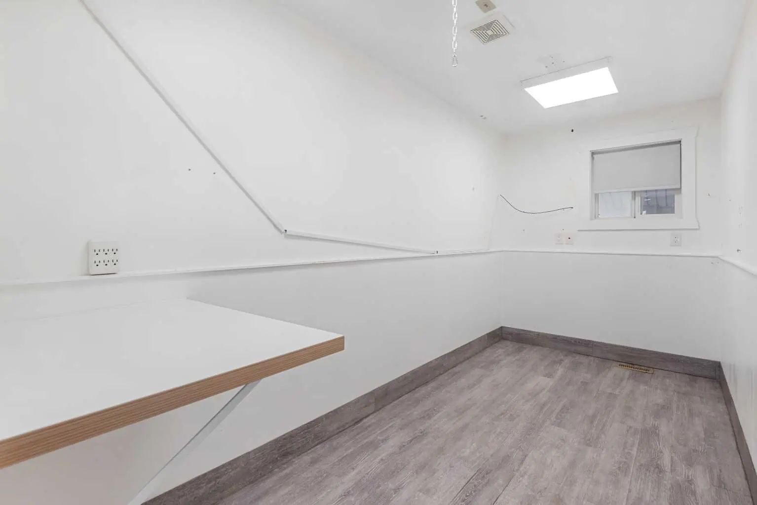 101 117 East Lake Crescent Northeast, Airdrie – Commercial Mixed Use Listing Photo 37