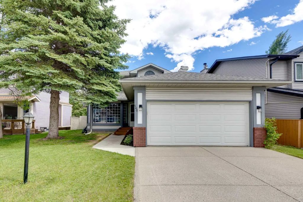 540 Shawinigan Drive Sw, Calgary