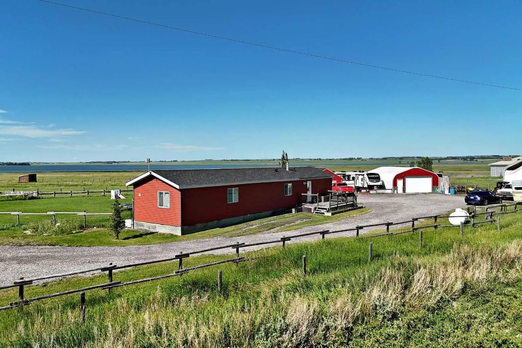 233075 Range Road 245  , Rural Wheatland County