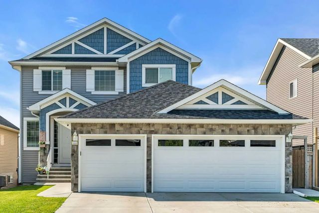 284 Rainbow Falls Way , Chestermere
