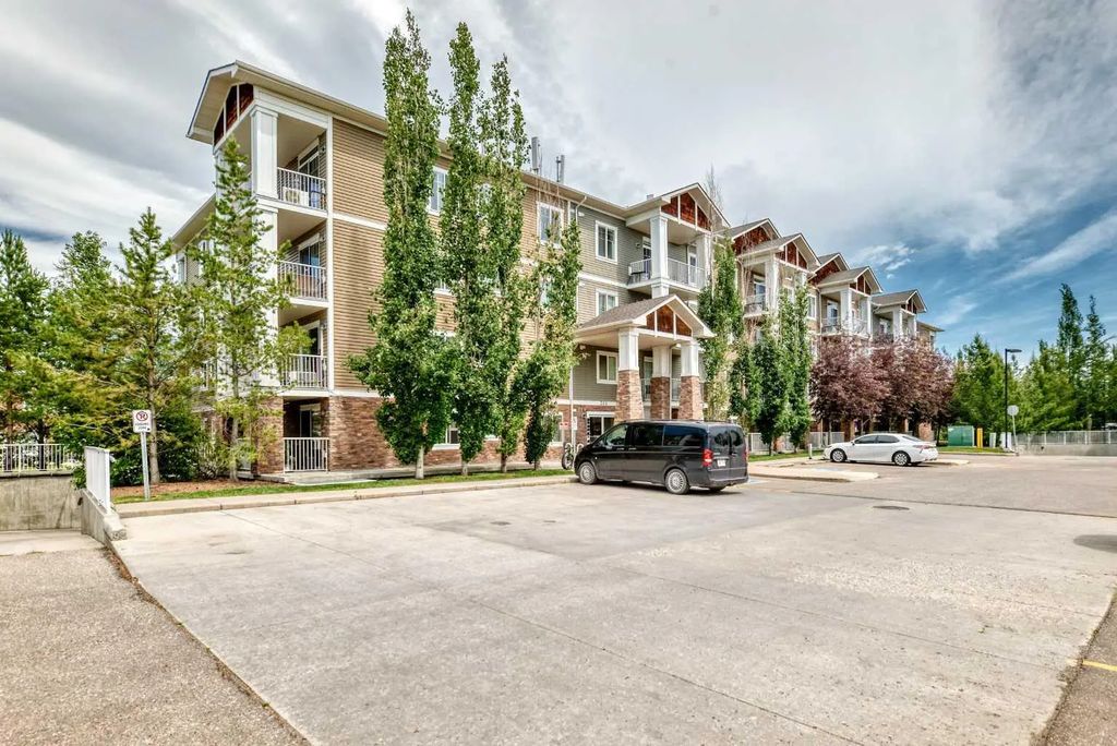 106 304 Cranberry Park Se, Calgary