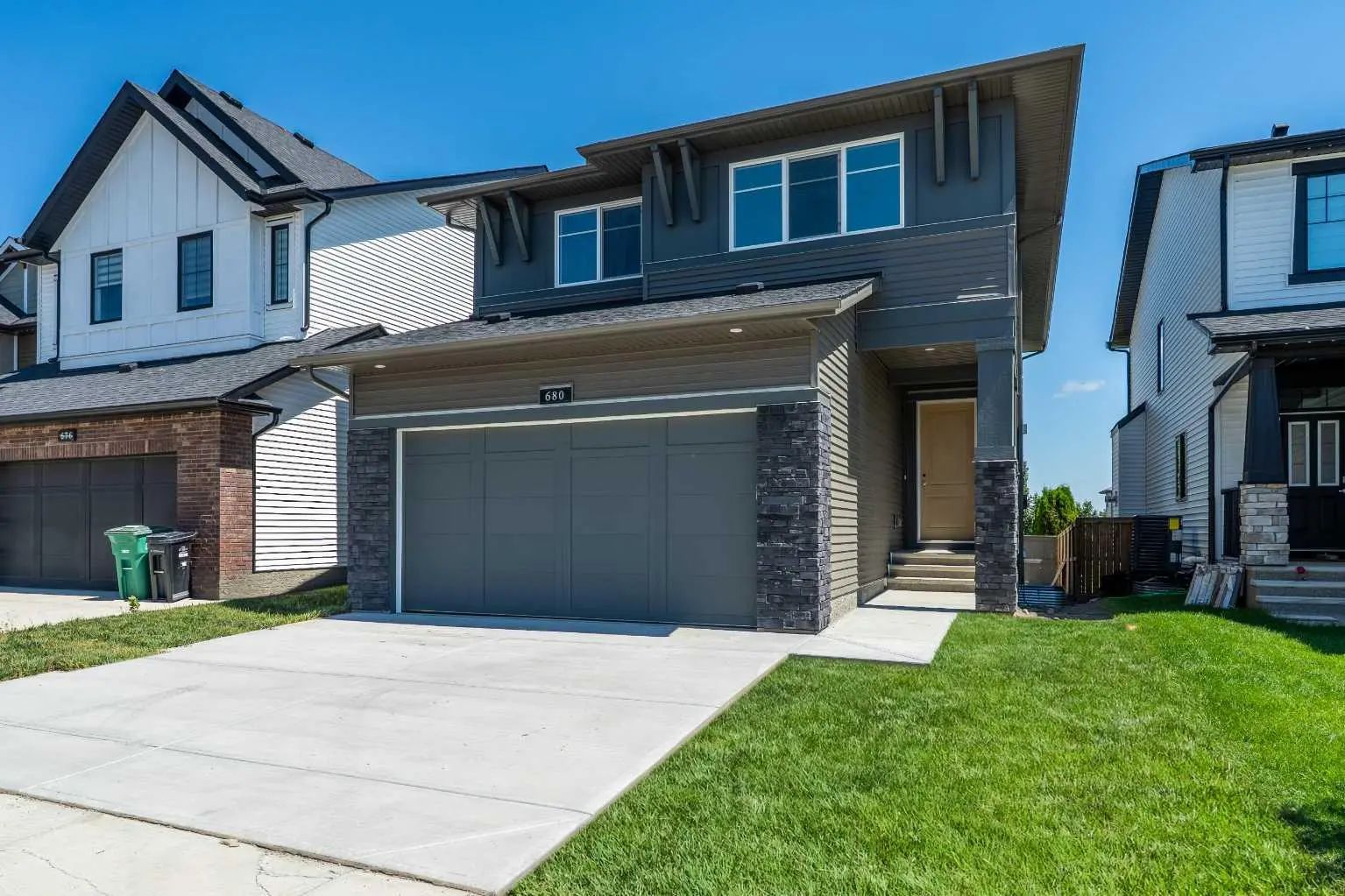 680 Coopers Crescent Southwest, Airdrie – Residential Detached Listing Photo 10