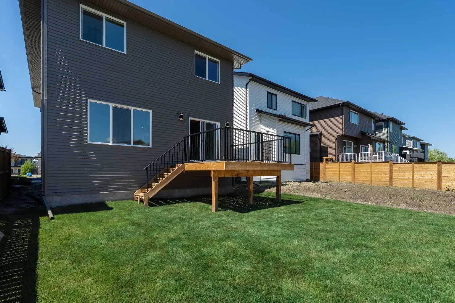 680 Coopers Crescent Southwest, Airdrie – Residential Detached Listing Photo 12