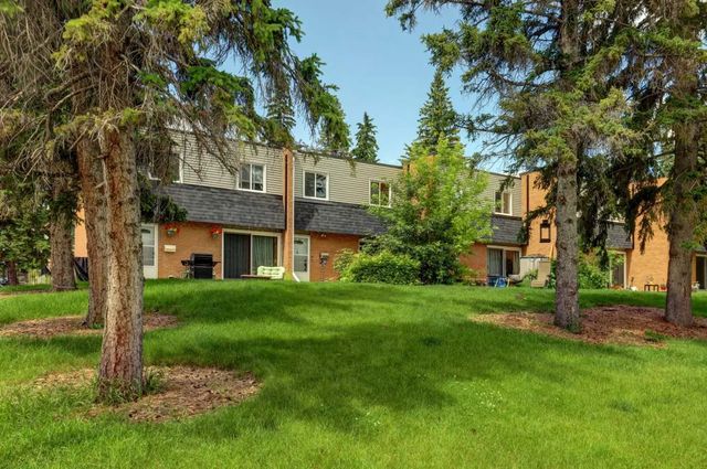 3525 43 Street Sw, Calgary