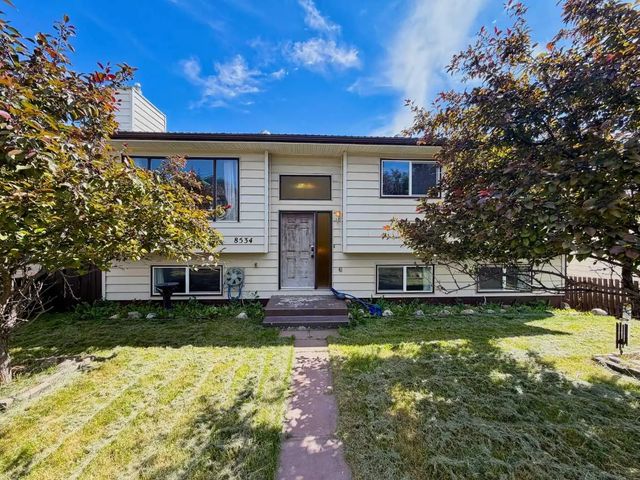 8534 21 Avenue , Coleman