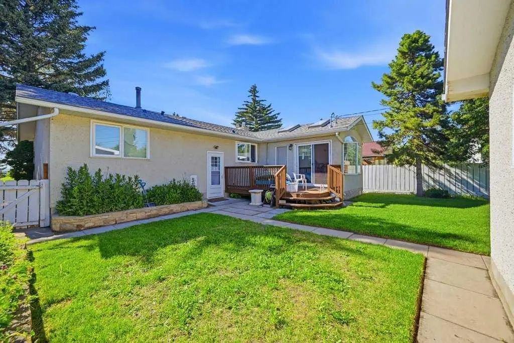 2415 Vista Crescent Northeast, Calgary – Residential Detached Listing Photo 40
