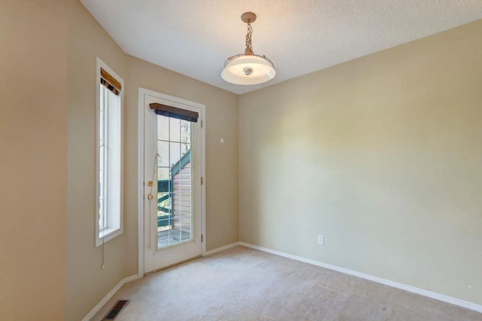 3 823 Wilson Way , Canmore – Residential Row/Townhouse Listing Photo 8