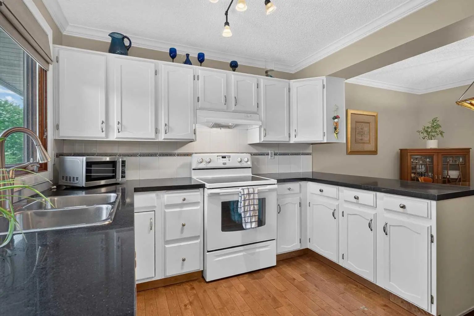 12 140 Point Drive Northwest, Calgary – Residential Row/Townhouse Listing Photo 16
