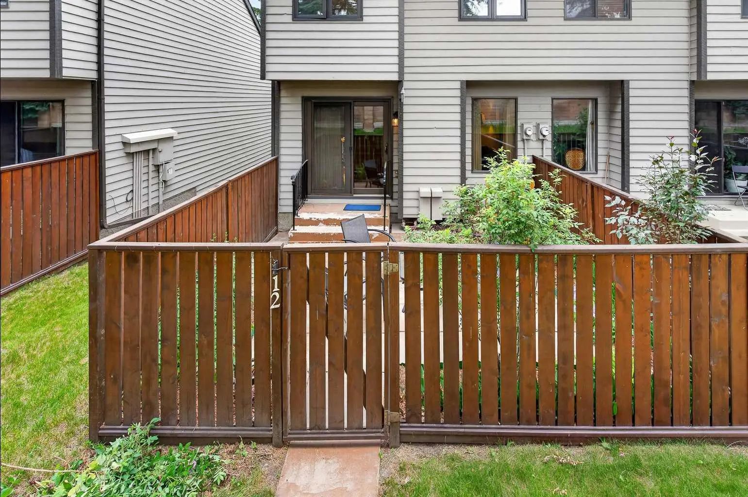 12 140 Point Drive Northwest, Calgary – Residential Row/Townhouse Listing Photo 36