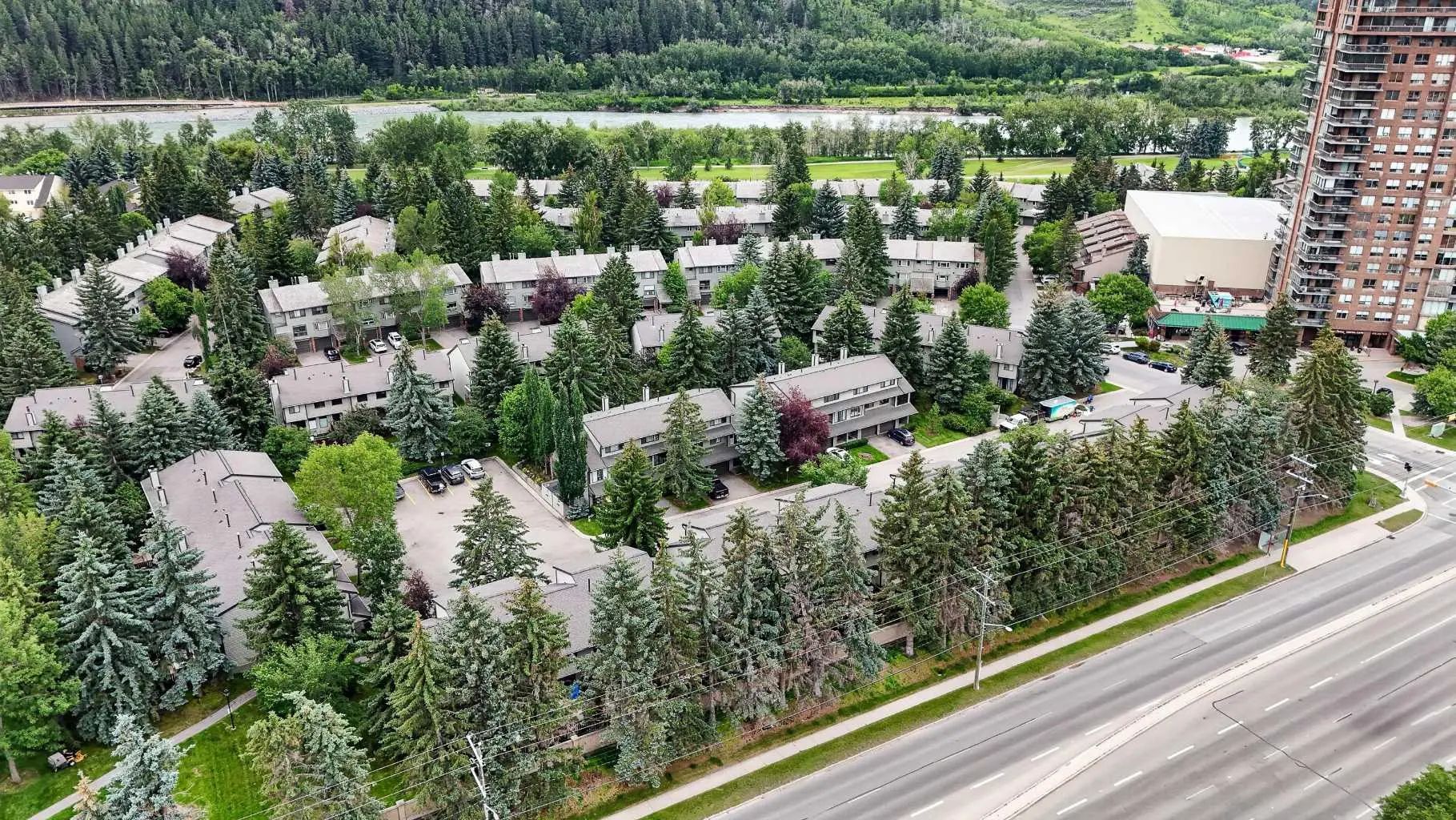 12 140 Point Drive Northwest, Calgary – Residential Row/Townhouse Listing Photo 40